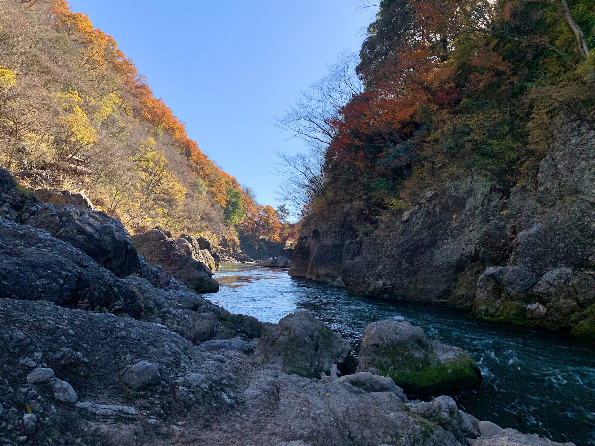 高津戸峡ポットホールのそばの画像